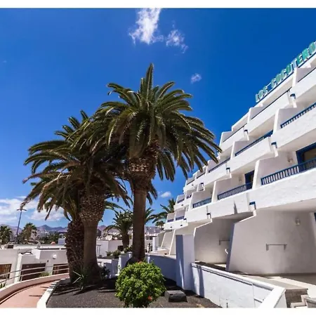 One Bedroom With Wifi And Pool, Close To The Beach Puerto Del Carmen Διαμέρισμα