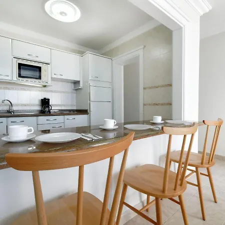 One Bedroom With Wifi And Pool, Close To The Beach Puerto Del Carmen Διαμέρισμα Πουέρτο Ντελ Κάρμεν